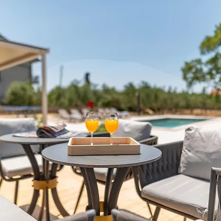 New Life Zadar Villa