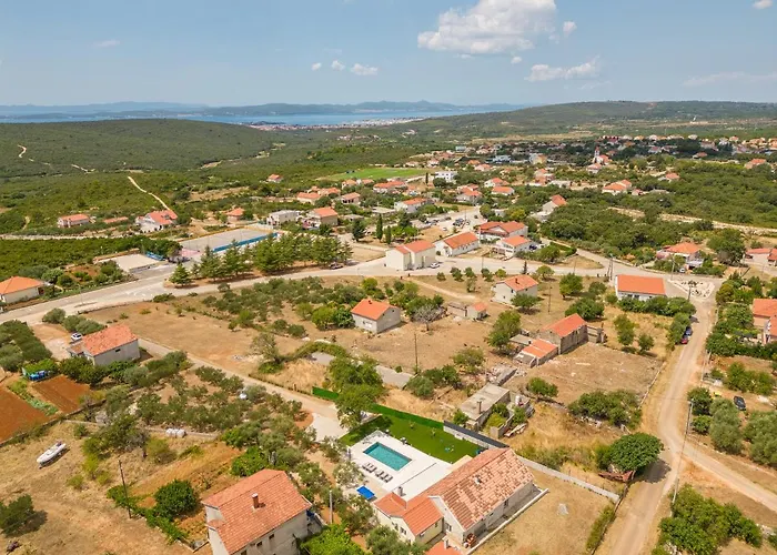 New Life Zadar Вилла Сукошан