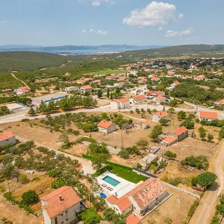 New Life Zadar Βίλα Sukošan